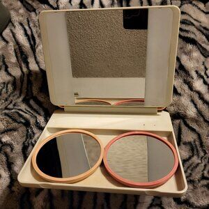 J.O.I Spotlite HD Lighted Makeup Mirror